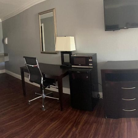 Legacy Inn & Suites Anaheim Zewnętrze zdjęcie